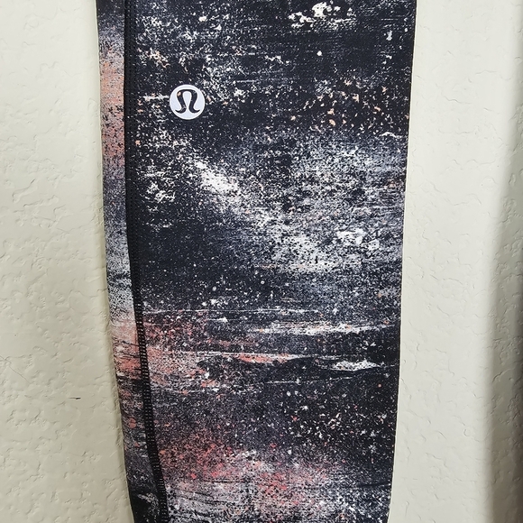 Lululemon Time to Sweat Speed Up Tight | Luxtreme Leggings Size 4 - Picture 4 of 11